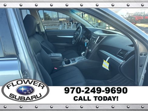 Used 2011 Subaru Legacy 2.5i Premium w/ All-Weather Pkg image 9