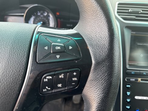 Used 2016 Ford Explorer Limited image 16
