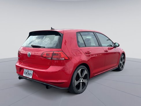Used 2015 Volkswagen GTI SE image 9