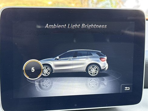 Used 2020 Mercedes-Benz GLA 250 image 22