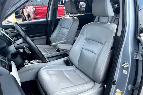 Used 2018 Honda Pilot Touring image 7