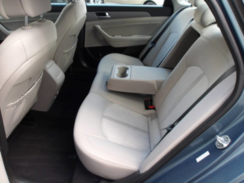 Used 2016 Hyundai Sonata SE image 27
