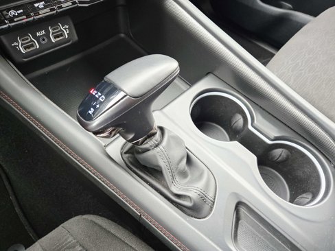 Used 2024 Dodge Durango GT image 34