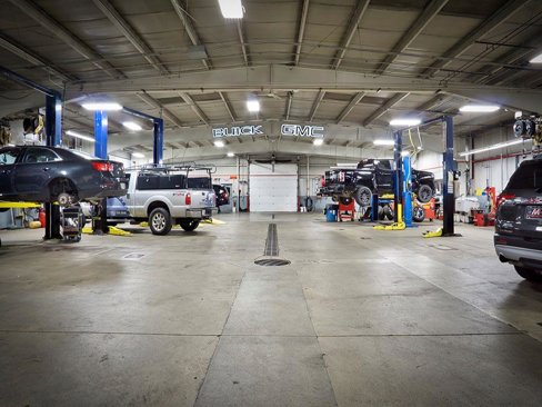 Used 2019 GMC Sierra 1500 AT4 w/ AT4 Premium Package image 29