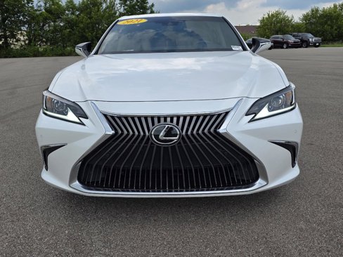 Used 2021 Lexus ES 250 w/ Premium Package image 2