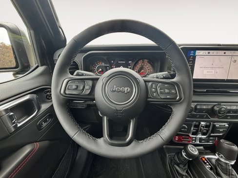 New 2025 Jeep Gladiator Rubicon image 12