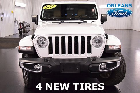 Used 2022 Jeep Gladiator Overland w/ Auxiliary Switch Group image 2