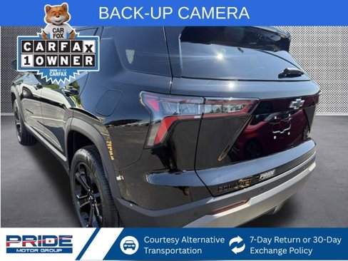 Used 2025 Chevrolet Equinox LT w/ Safety and Technology Package image 4