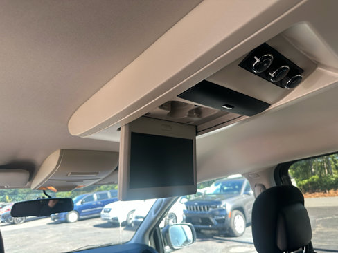 Used 2017 Dodge Grand Caravan SE w/ Power Window Group image 13