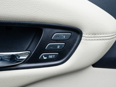 Used 2016 Acura RDX AWD w/ Advance Package image 26