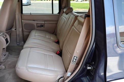 Used 2000 Ford Explorer Eddie Bauer image 20