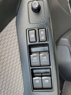Used 2018 Subaru Forester 2.5i Premium w/ All-Weather Package image 15
