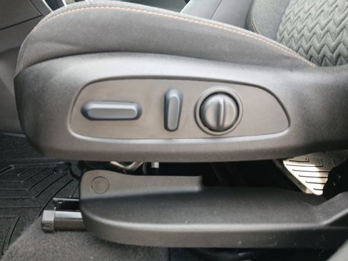 Used 2023 Chevrolet Equinox LT image 17