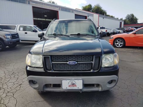Used 2003 Ford Explorer Sport Trac XLT image 2
