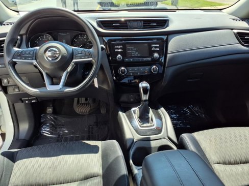 Used 2017 Nissan Rogue S w/ S Appearance Package image 33