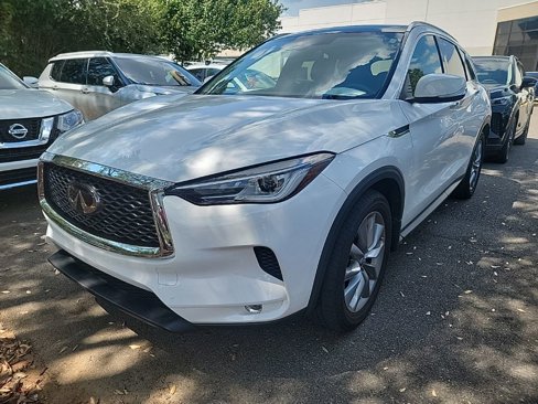 Certified 2022 INFINITI QX50 Luxe image 2