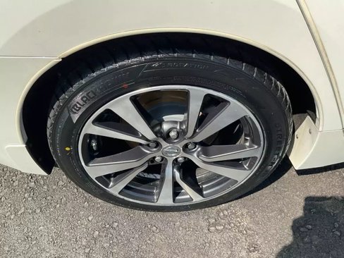 Used 2016 Nissan Maxima 3.5 SV image 21
