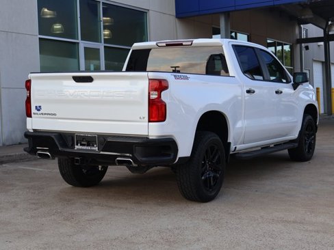 Used 2021 Chevrolet Silverado 1500 LT Trail Boss w/ Bed Protection Package image 5