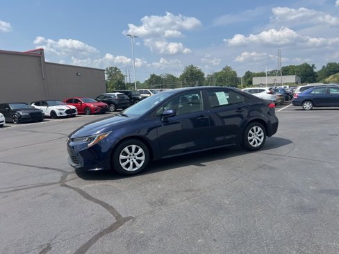 Used 2024 Toyota Corolla LE image 14