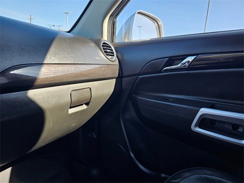 Used 2015 Chevrolet Captiva Sport LT w/ Convenience Package image 24