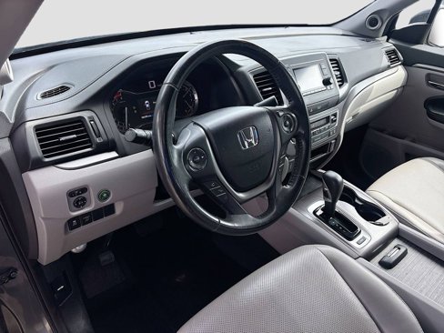 Used 2018 Honda Ridgeline RTL image 9