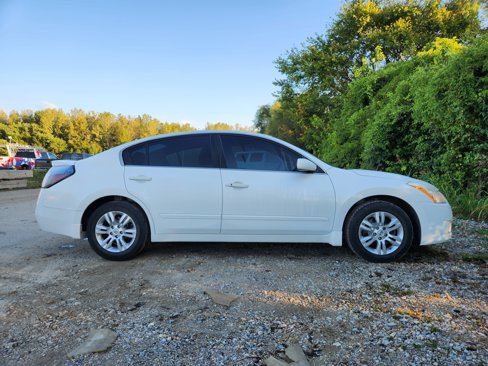 Used 2011 Nissan Altima 2.5 S w/ Special Edition Pkg image 17