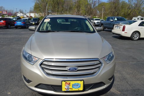 Used 2018 Ford Taurus SEL w/ Equipment Group 201A image 11
