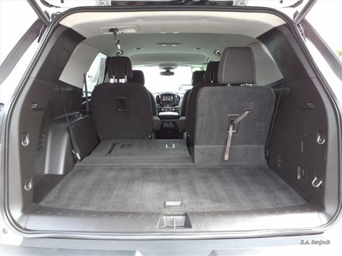 Used 2018 Chevrolet Traverse LT image 25