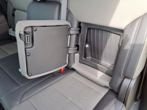 Used 2025 Chevrolet Silverado 1500 ZR2 w/ Technology Package image 16
