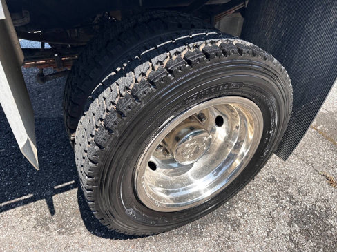 Used 2008 Ford F450 2WD Regular Cab Super Duty image 9