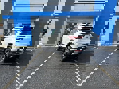New 2025 Chevrolet TrailBlazer LT w/ LT Cold Weather Package image 4