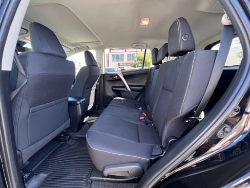 Certified 2017 Toyota RAV4 XLE image 15
