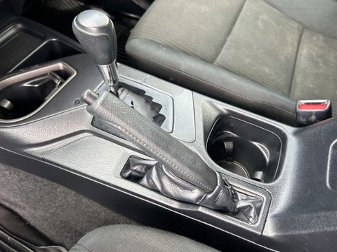 Used 2018 Toyota RAV4 LE image 25