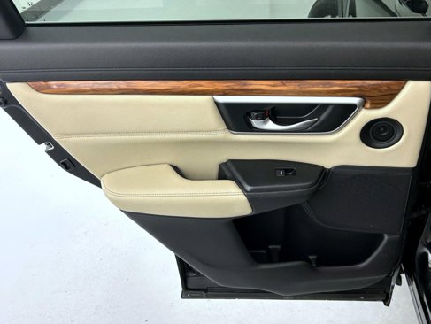 Used 2018 Honda CR-V Touring image 20