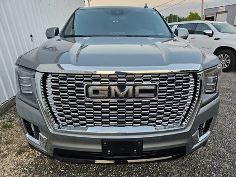 Used 2024 GMC Yukon SLE image 2