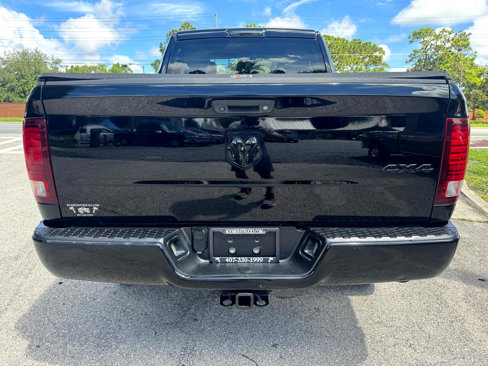 Used 2015 RAM 1500 Express w/ Black Ram 1500 Express Group image 4
