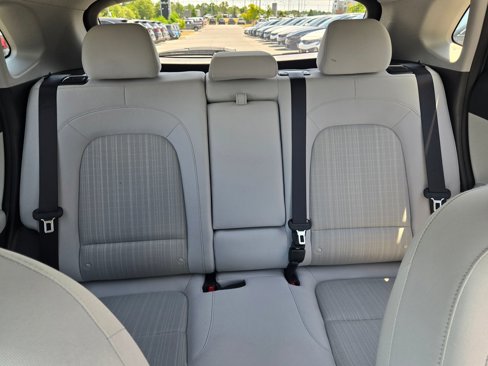 Used 2023 Hyundai Kona SEL image 13