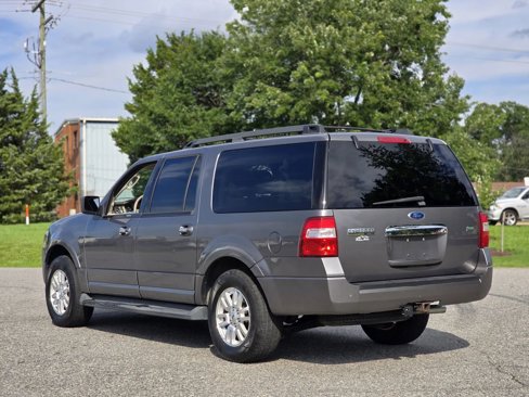 Used 2011 Ford Expedition EL XLT image 13