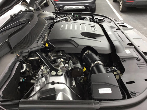 Used 2020 Land Rover Range Rover Sport HSE image 14