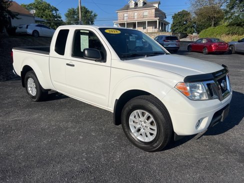 Used 2018 Nissan Frontier SV w/ Value Truck Package image 8