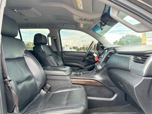 Used 2015 Chevrolet Suburban LT image 32