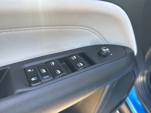 Used 2024 Jeep Compass Limited image 14