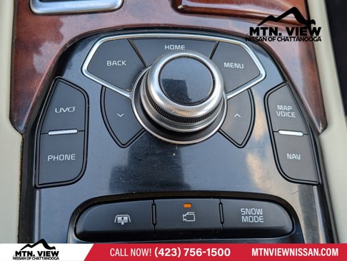 Used 2017 Kia K900 Luxury image 19