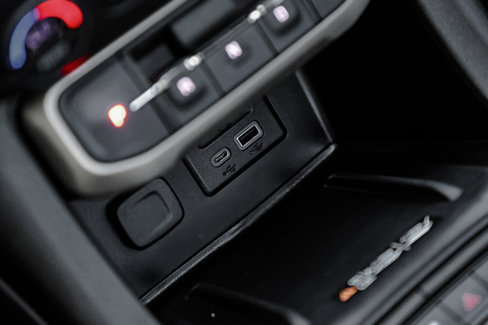 Certified 2023 GMC Acadia Denali w/ Denali Ultimate Package image 37