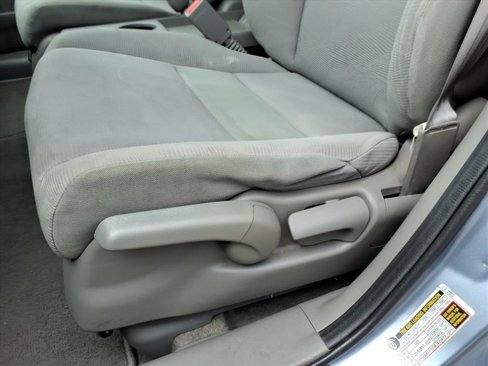 Used 2010 Honda CR-V LX image 11