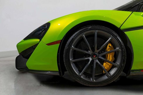 Used 2018 McLaren 570S Spider image 17