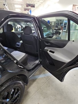 Used 2023 Chevrolet Equinox LT image 33