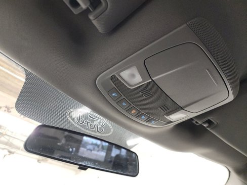 Used 2017 Ford F150 XLT image 25