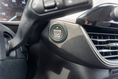 Used 2020 Ford Escape SE image 23