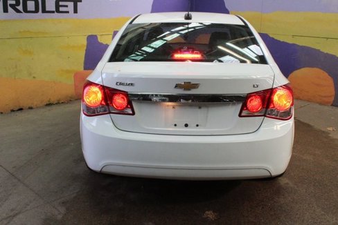Used 2015 Chevrolet Cruze LT image 6